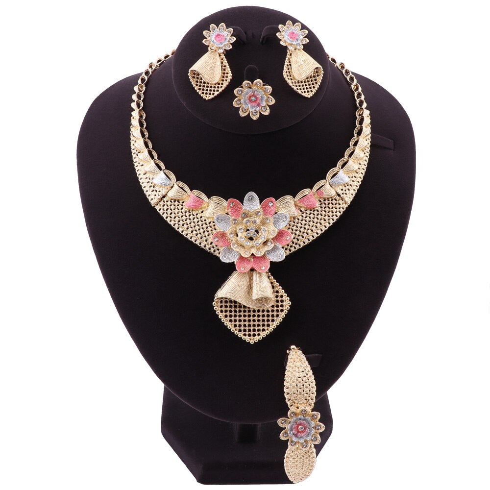 Women’s Floral Themed Jewelry Set